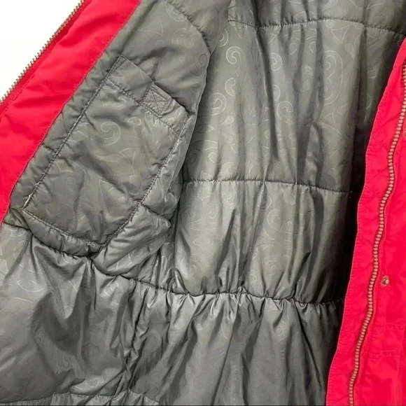 Nordica Women’s Red Long Insulated Coat Jacket 8 Zip/Snap Closure 6 Pockets - Picture 9 of 14